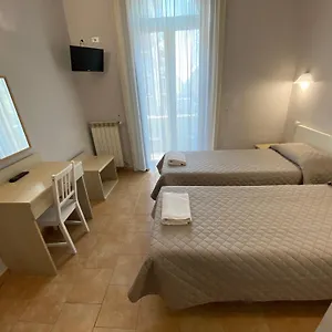 https://hotel-atena.it-lombardy.com